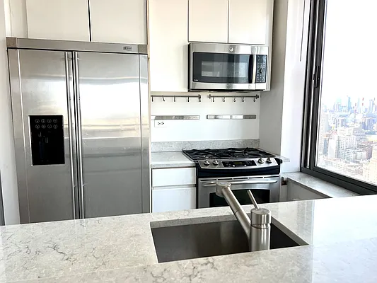 Rented by Brown Harris Stevens | media 4