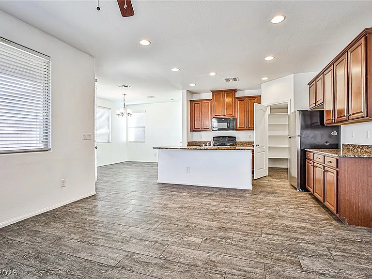 6360 Beavertail Pond Ave — Photo 8
