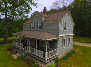 8 Pompeo Rd, North Grosvenordale, CT 06255