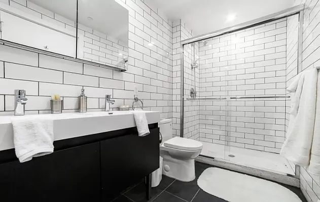 Rented by Compass | media 22