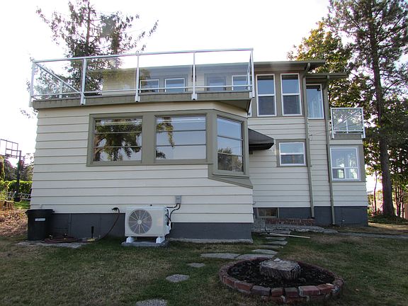 2nd image of 4731 N Mullen St