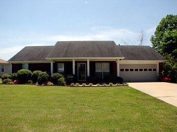 2nd image of 165 Kyser Blvd