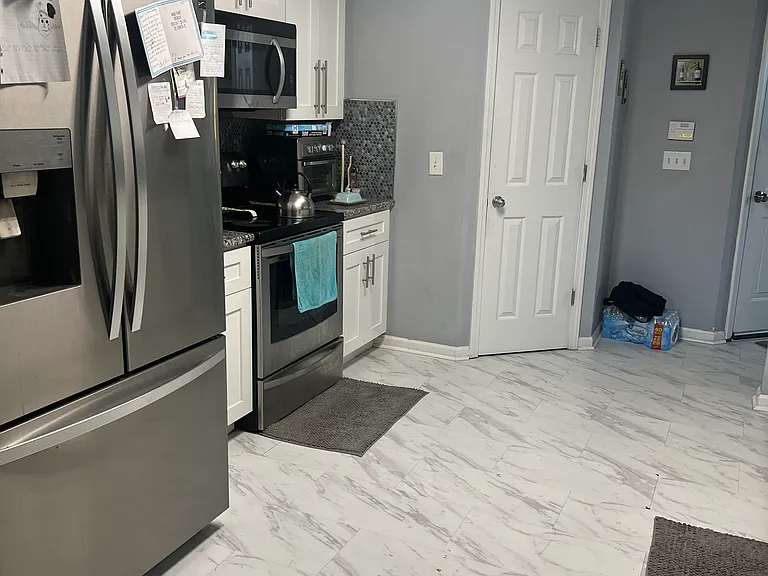 3303 Henderson View Ct #2 — Photo 9