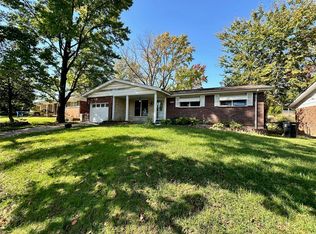 9915 Dunnideer Dr, Saint Louis, MO 63136