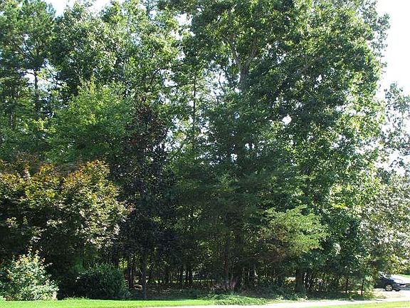 4th image of 3423 Fairway Ln