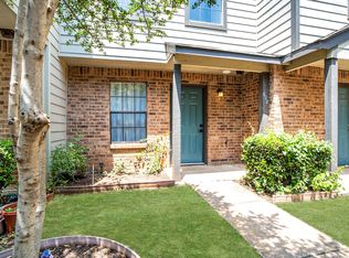 618 W Collins St, Denton, TX 76201