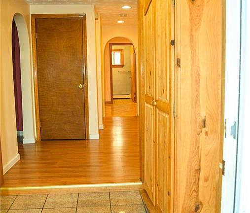 3rd image of 99 Naubuc Ave #1