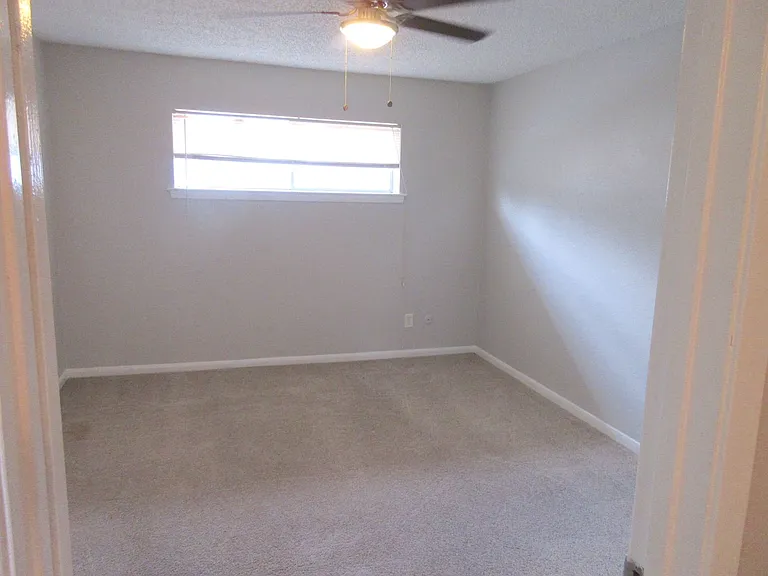 1230 Shadowdale Dr #6 — Photo 10