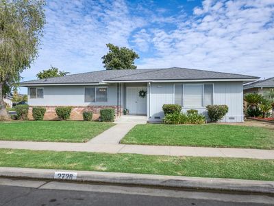 2728 E Sierra Ave, Fresno, CA, 93710