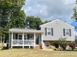 938 Patton Farm Rd, Stuarts Draft, VA 24477