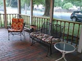 7 Gargon Ter, Southwick, MA 01077