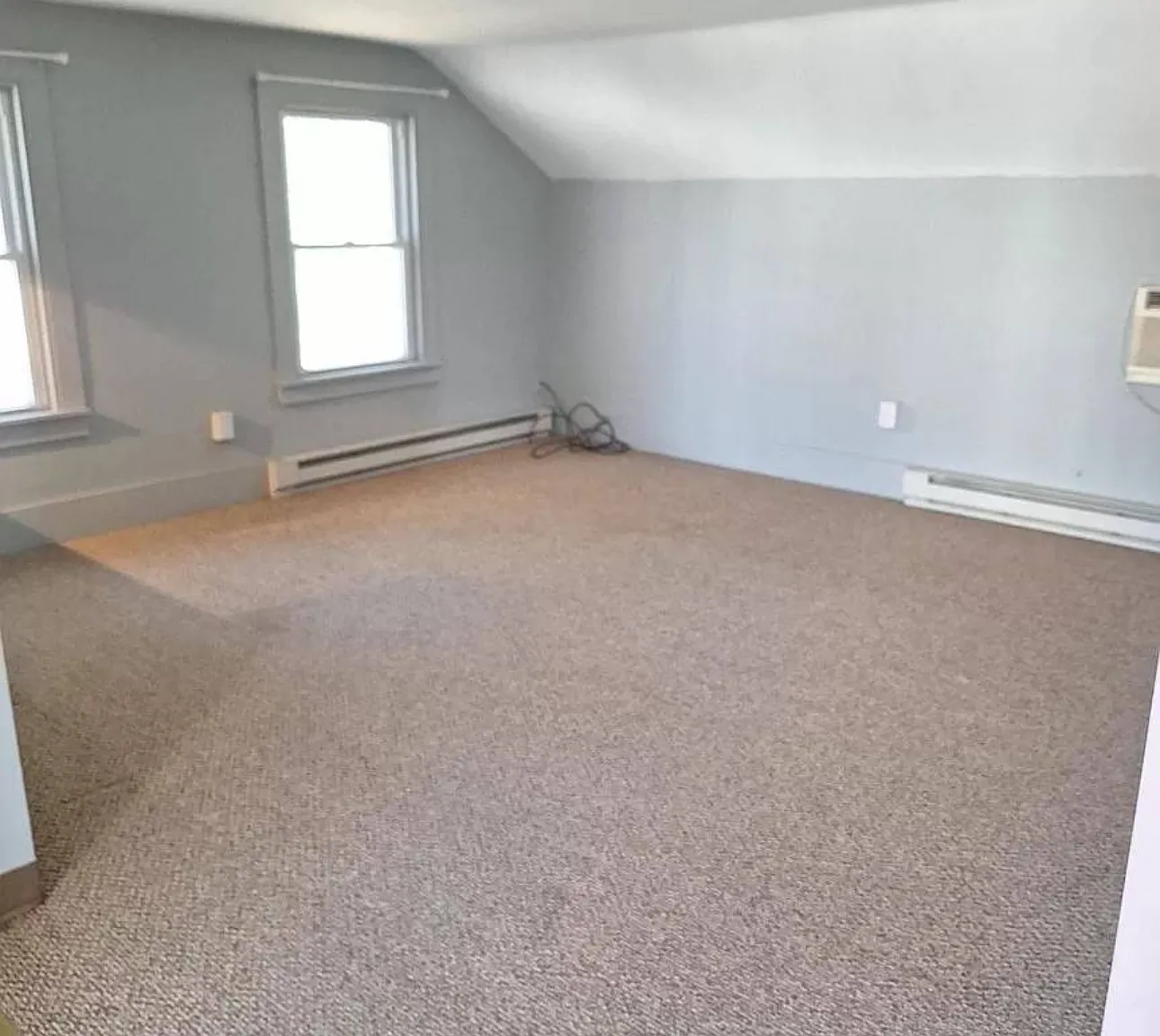 1 bed, 900 sqft, $1,750 — Photo 3