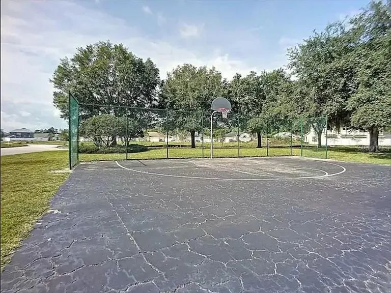 470 Lake Shore Pkwy — Photo 31