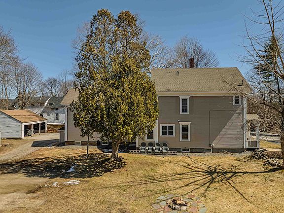 3rd image of 54 Highland Street