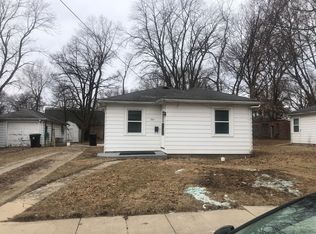 705 Samantha St, Normal, IL 61761