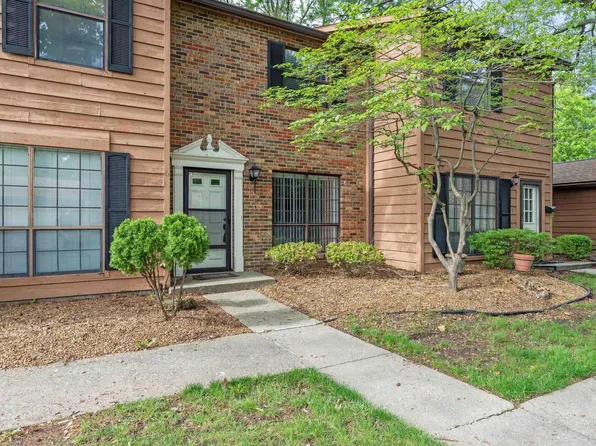 160 S Durkin Dr Unit 3, Springfield, IL 62704