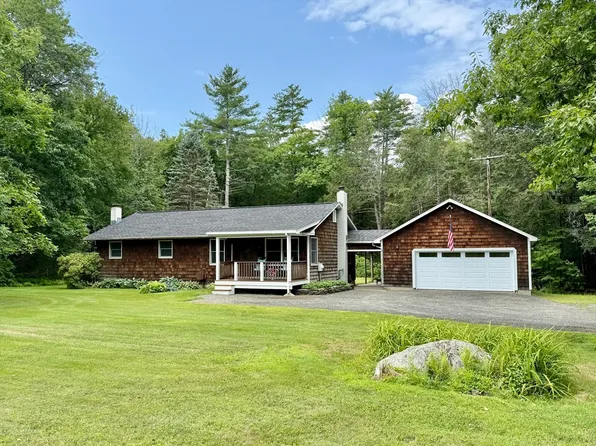 30 E Buckland Rd, Shelburne Falls, MA 01370