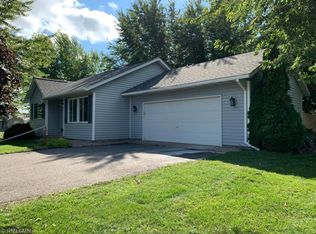 1000 Lincoln Cir, Braham, MN 55006