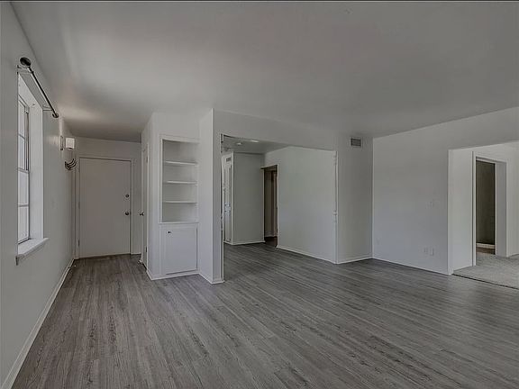 4th image of 6732 N Meridian Ave APT D