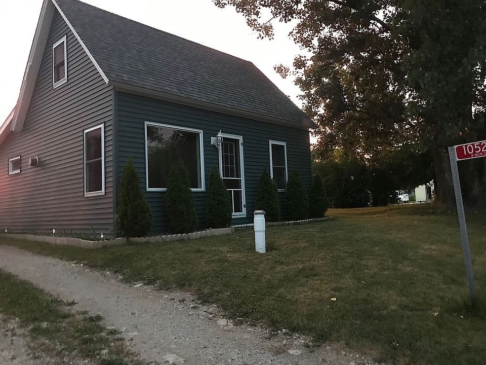 1st image of 10527 N Main St