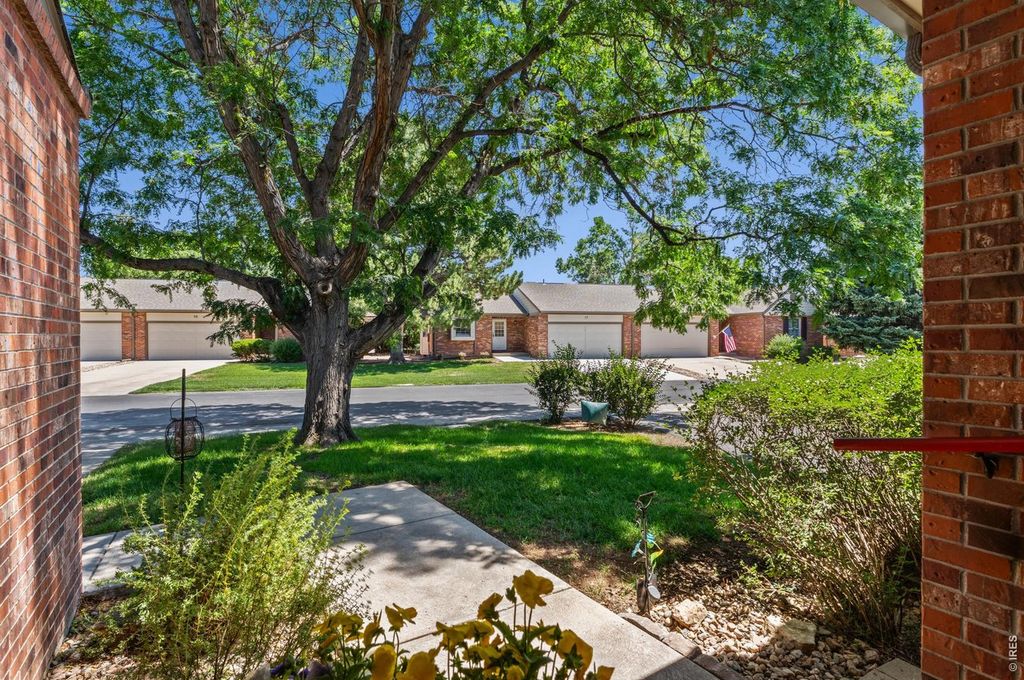 720 Arbor Ave #27