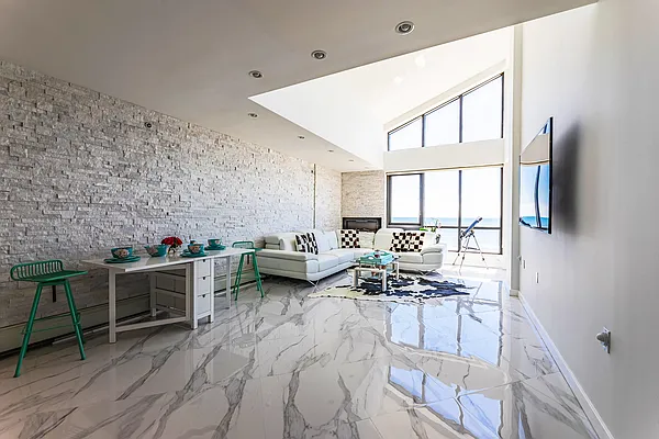 Sold by Compass | media 5