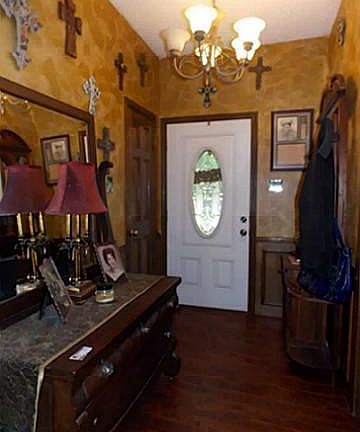 3rd image of 205 Indian Trace Ln