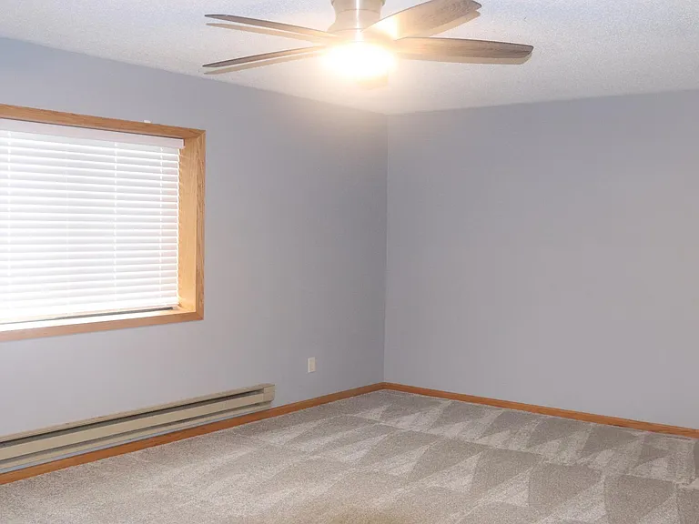 6380 7th St NE #1 — Photo 29
