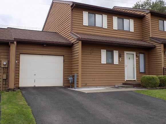 1st image of 12 Theresa Blvd