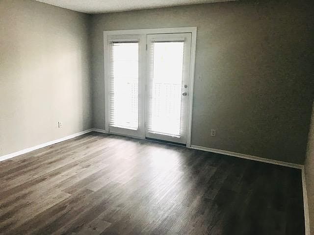1st image of 236 Afton Sq Unit 206