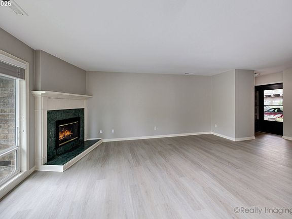 5th image of 8230 SW Woodbridge Ct #16