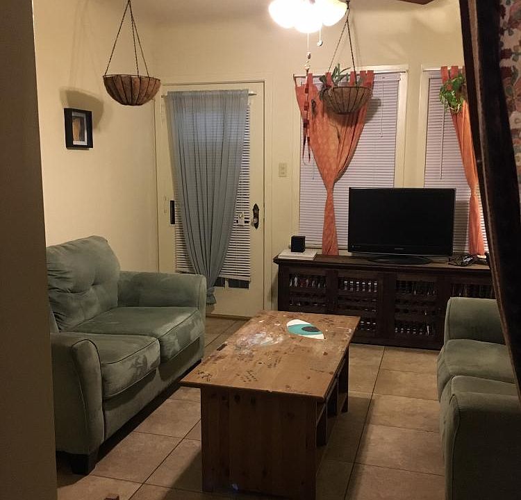 1st image of 117 N Avenue 50