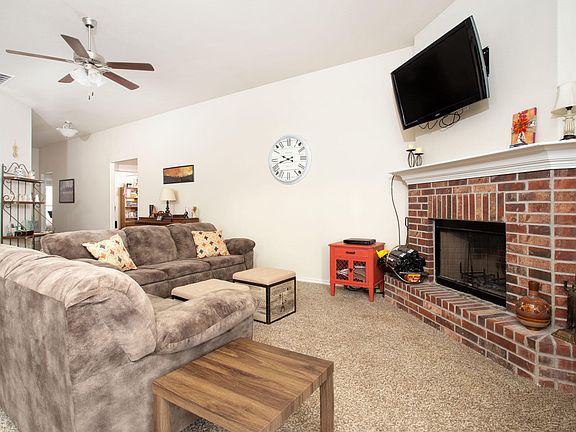4th image of 9302 Rockwood Dr