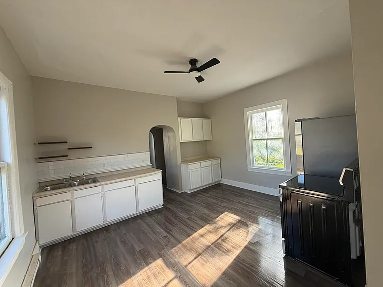 1226 Ridge Ave #1/2 — Photo 9