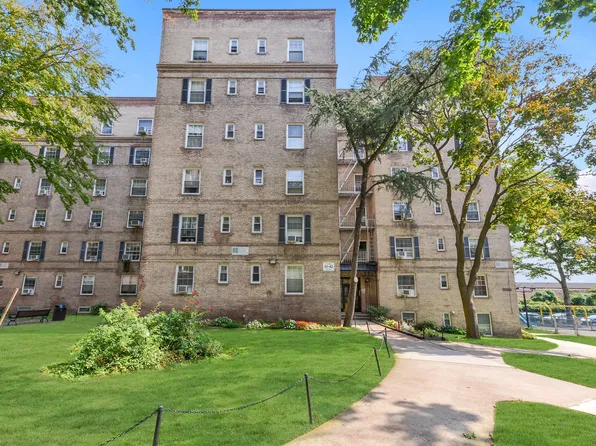 51-42 30th Ave #5P, Woodside, NY 11377