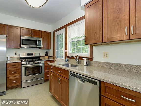 2nd image of 3452 Mildred Dr