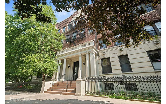 Sold by Douglas Elliman | media 20