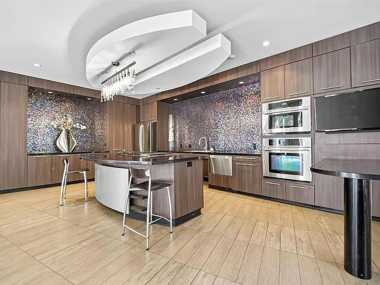 1901 Post Oak Blvd #3210 — Photo 27