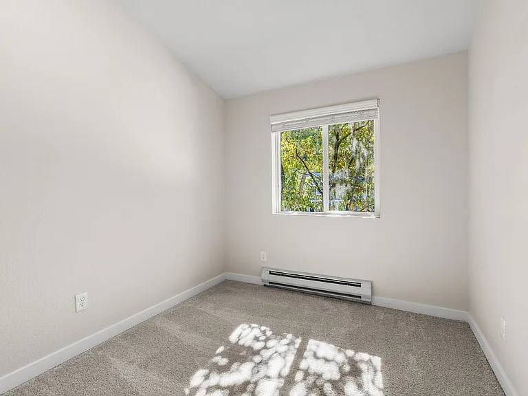 Hidden River Townhomes — Photo 40