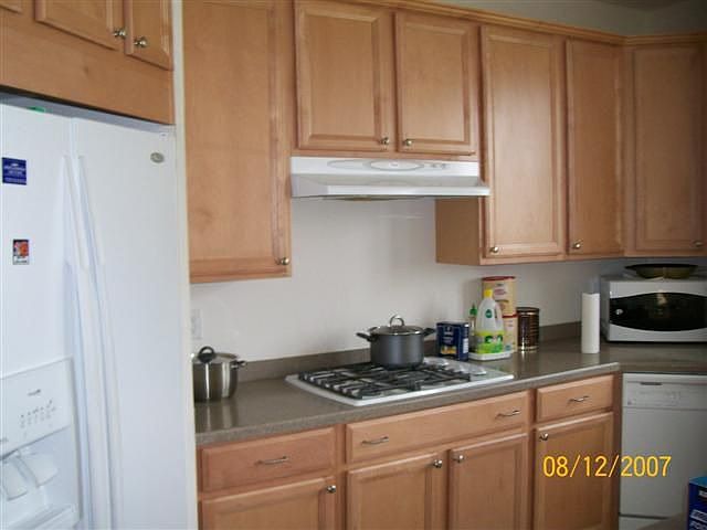 partial of kitchen