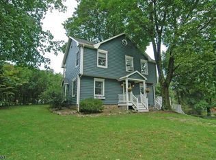 100 Main St, Califon, NJ 07830