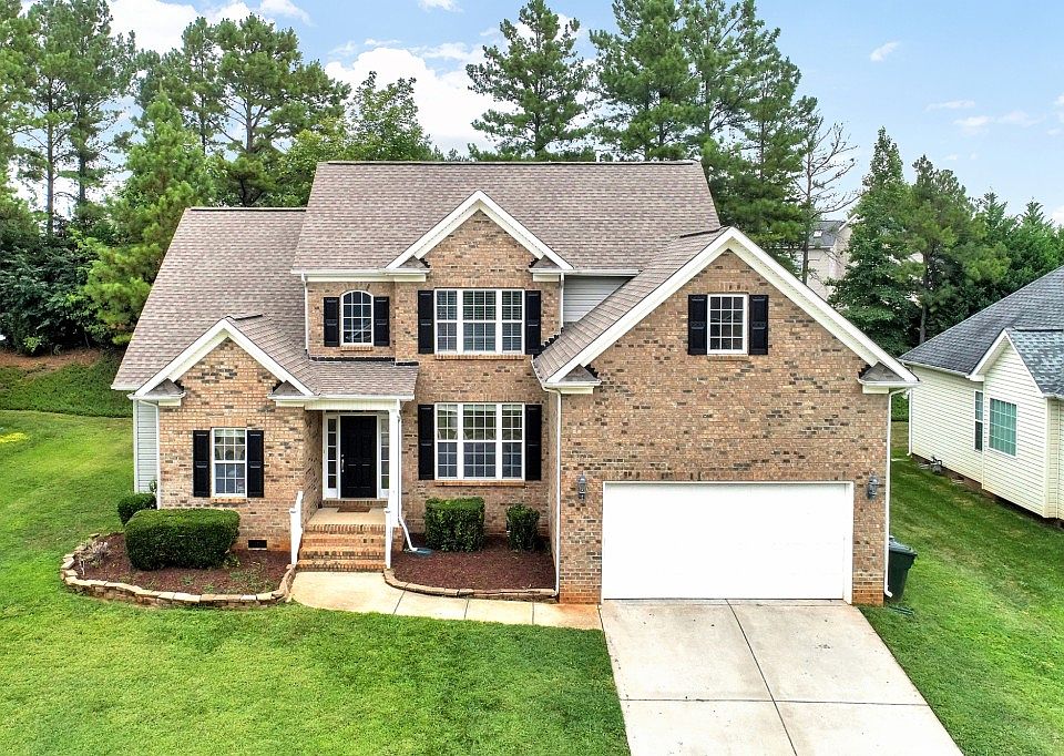 1st image of 1594 Essex Hall Dr