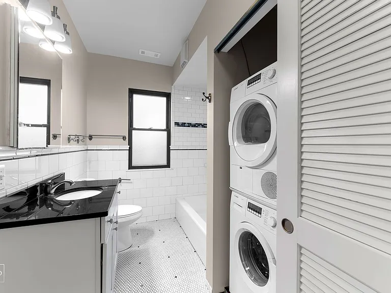 109 Harrison St #2W — Photo 9