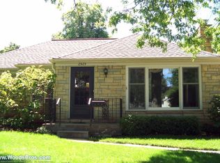 2525 Winthrop Rd, Lincoln, NE 68502