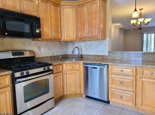 130 Woodward Ln, Basking Ridge, NJ 07920