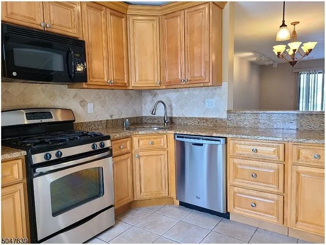 130 Woodward Ln photo 1