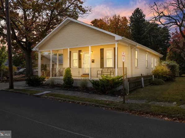 26 Ridge Ave, Mount Holly, NJ 08060