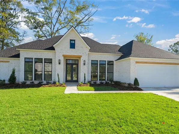 1767 Hazel Dr, Mandeville, LA 70448
