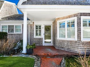 199 E Bay Rd APT 12, Osterville, MA 02655