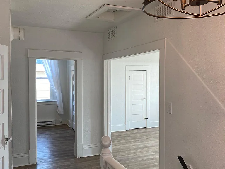 226 W Shannon Ave — Photo 11